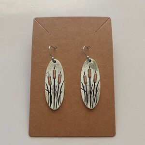 Fashion Jewelry Silver and Black Oval Earrings